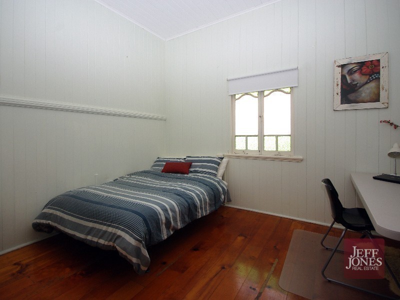 68 Lawson Street, Morningside QLD 4170