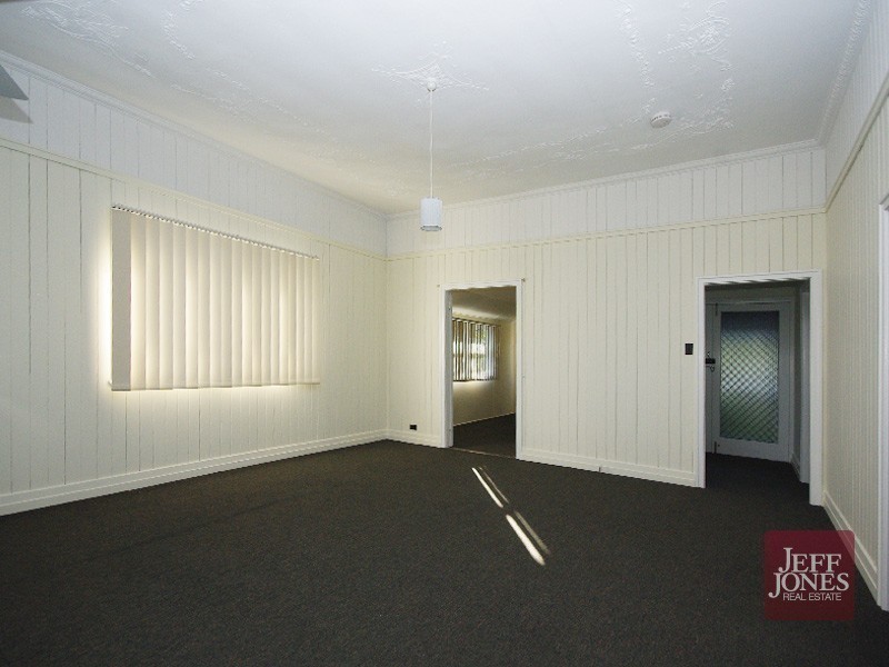 103 Sackville Street, Greenslopes QLD 4120