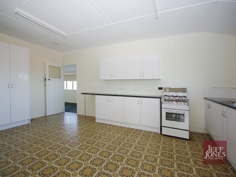 103 Sackville Street, Greenslopes QLD 4120