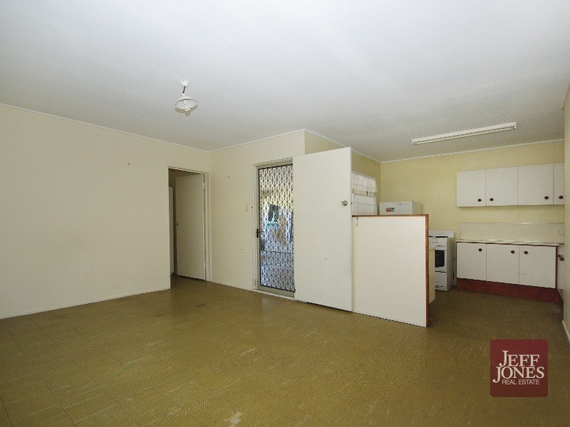 2/2 Bankside Street, Nathan QLD 4111