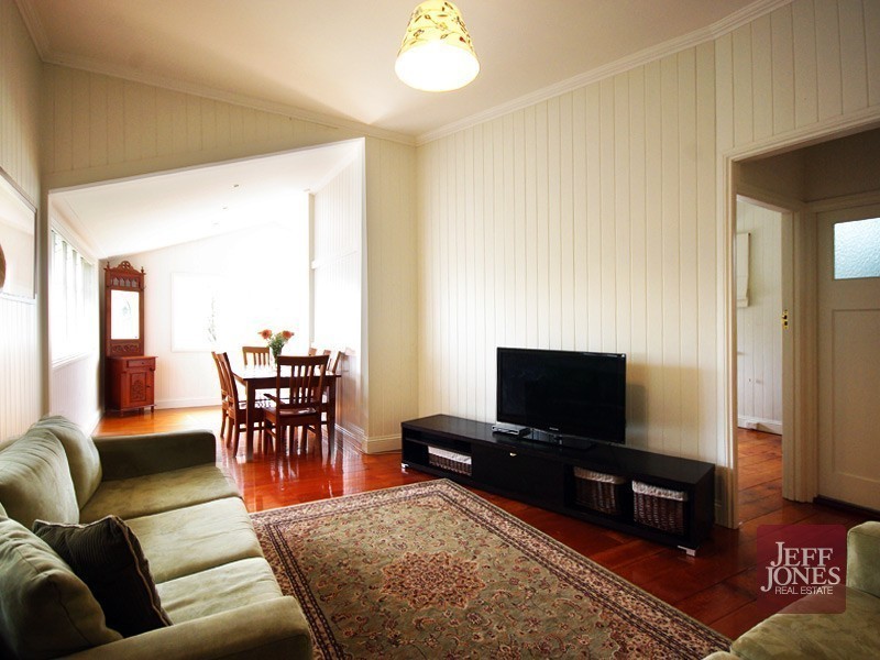 23 Jubilee Street, Greenslopes QLD 4120