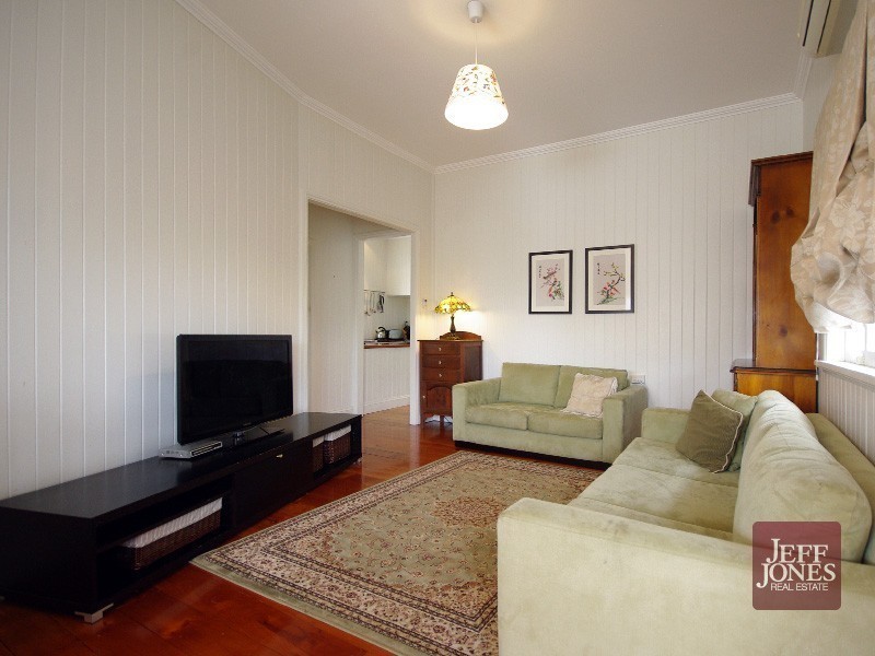 23 Jubilee Street, Greenslopes QLD 4120