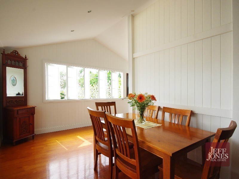 23 Jubilee Street, Greenslopes QLD 4120