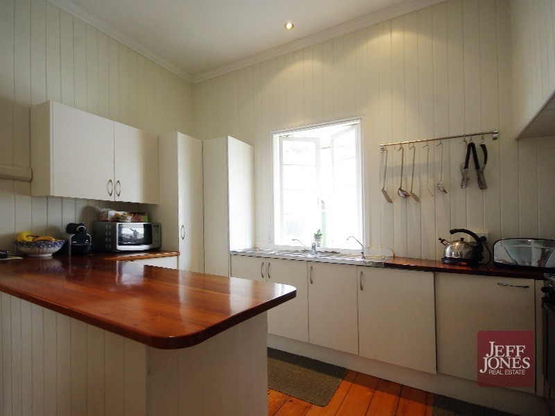 23 Jubilee Street, Greenslopes QLD 4120