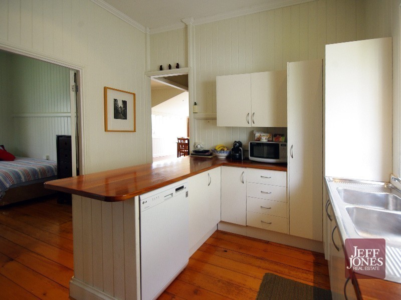 23 Jubilee Street, Greenslopes QLD 4120