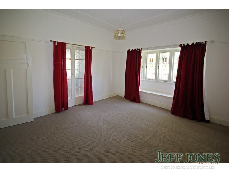 63 Mackay Street, Coorparoo QLD 4151