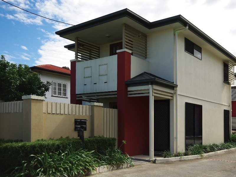 2/160 Juliette Street, Greenslopes QLD 4120