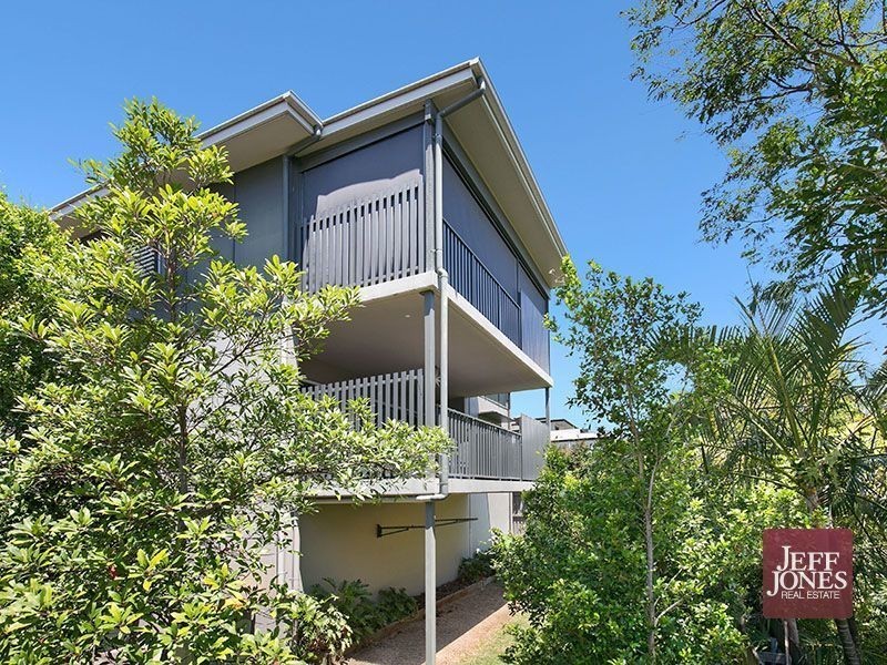 1/38 Chatsworth Road, Greenslopes QLD 4120