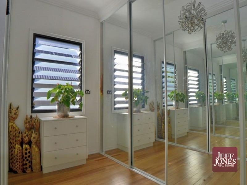 93 Maynard Street, Woolloongabba QLD 4102