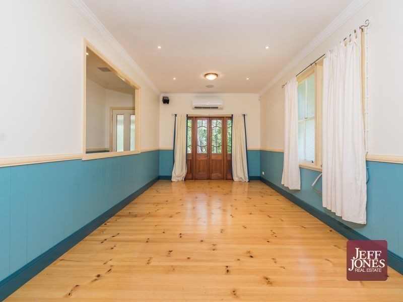 14 Bilsand Street, Tarragindi QLD 4121