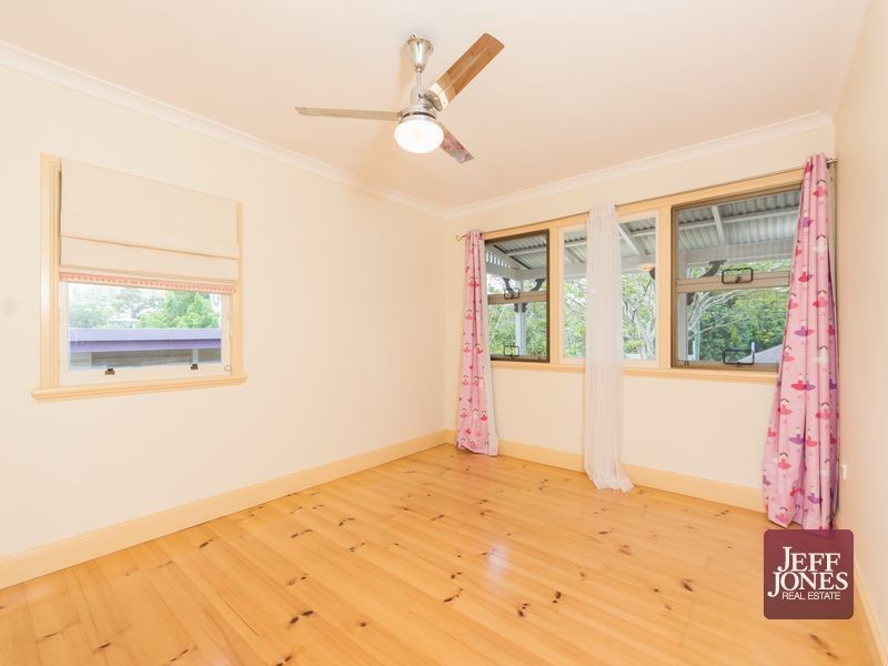 14 Bilsand Street, Tarragindi QLD 4121