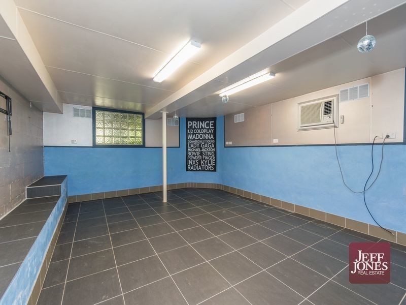 14 Bilsand Street, Tarragindi QLD 4121