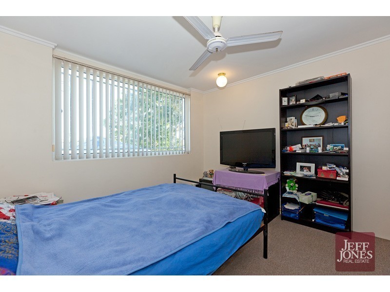 3/327a Cornwall Street, Greenslopes QLD 4120
