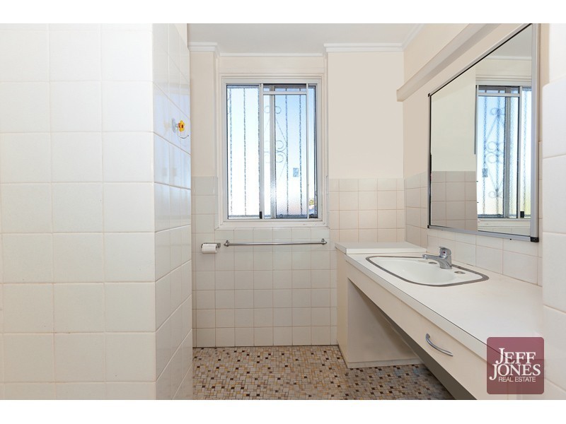 3/327a Cornwall Street, Greenslopes QLD 4120