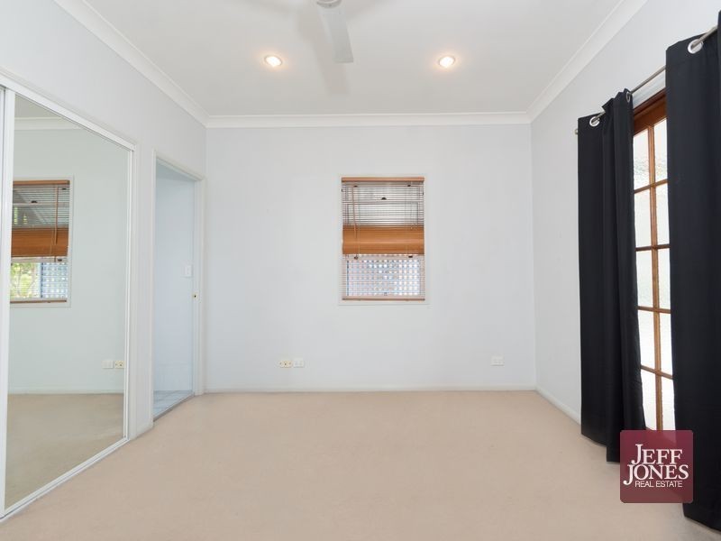 36 Ashfield Street, East Brisbane QLD 4169