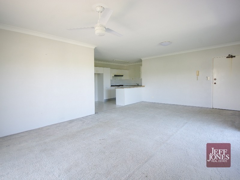 2/2 Gustavson Street, Annerley QLD 4103