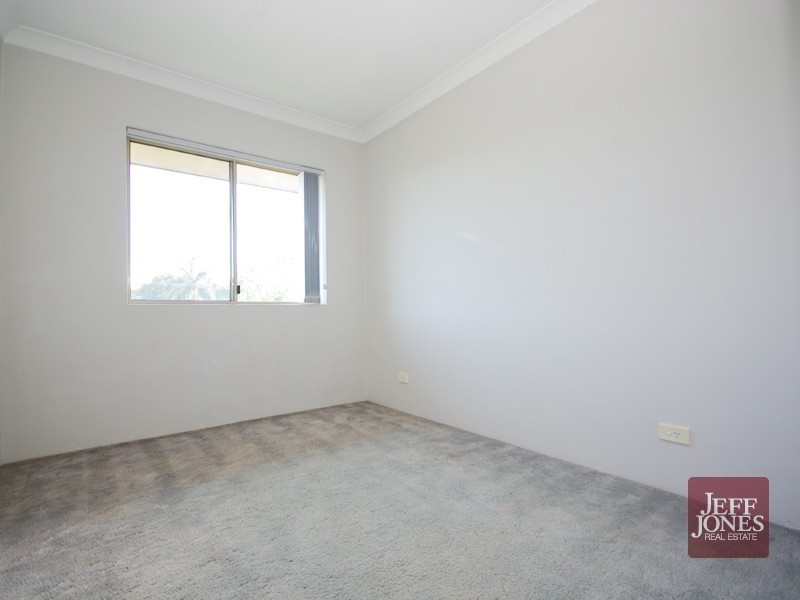 2/2 Gustavson Street, Annerley QLD 4103