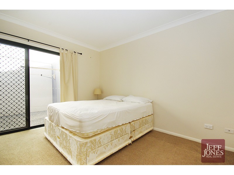 22 Gotha Street, Camp Hill QLD 4152