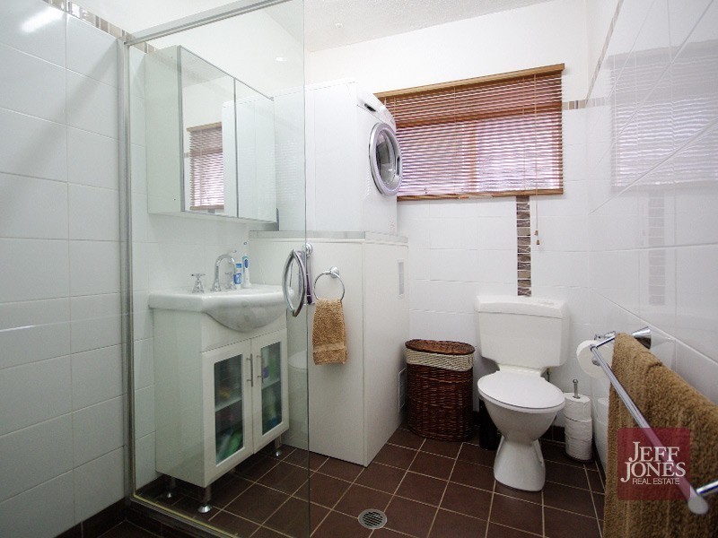 4/37 Dansie Street, Greenslopes QLD 4120