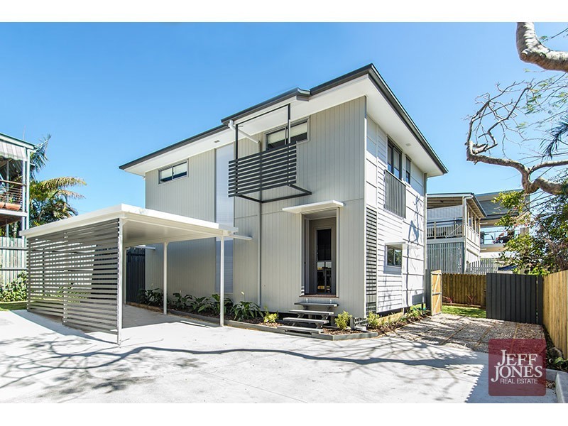 7 St Leonards Street, Coorparoo QLD 4151