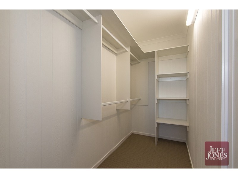 7 St Leonards Street, Coorparoo QLD 4151