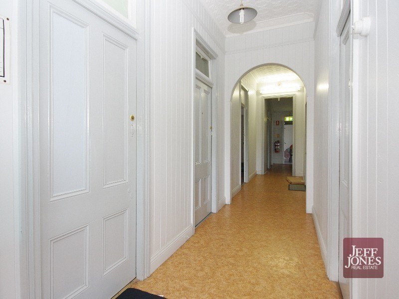 3/20 Buranda Street, Woolloongabba QLD 4102