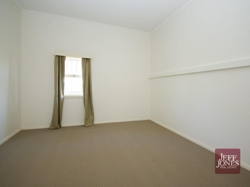 11 Salisbury Street, Woolloongabba QLD 4102