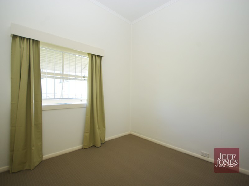 11 Salisbury Street, Woolloongabba QLD 4102