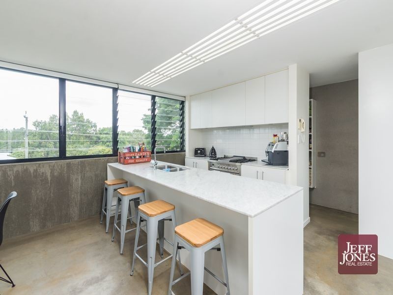 2/27 Prince Street, Annerley QLD 4103