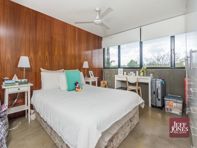 2/27 Prince Street, Annerley QLD 4103