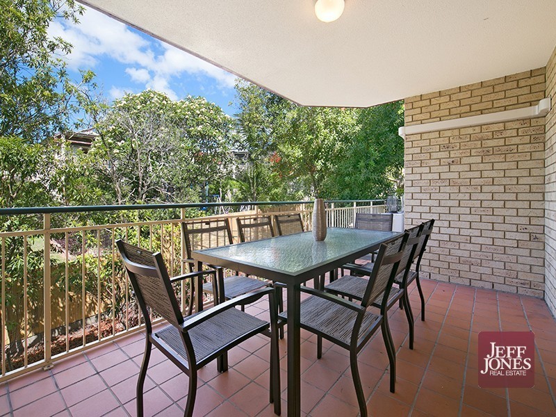 6/27 Nelson Street, Coorparoo QLD 4151