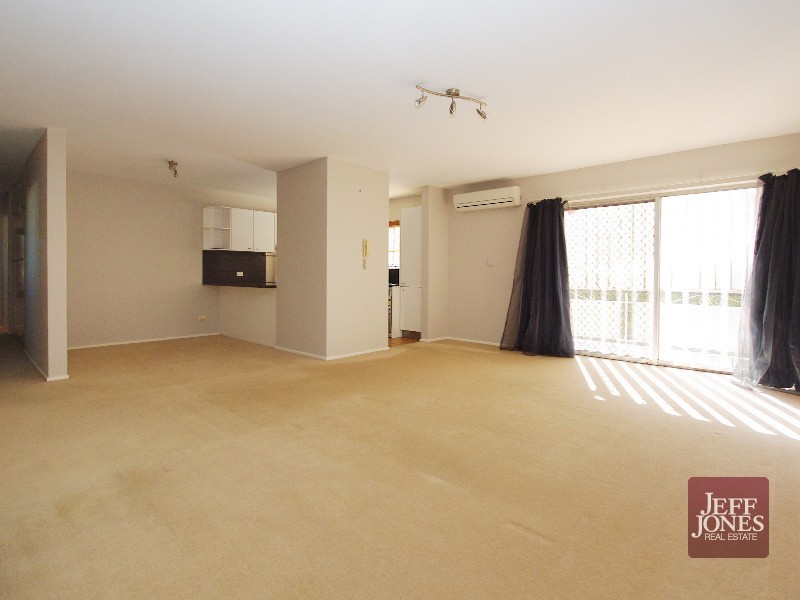 1/158 Old Cleveland Road, Coorparoo QLD 4151