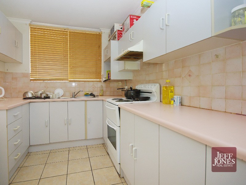 8/33 Dansie Street, Greenslopes QLD 4120