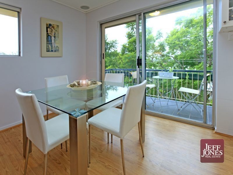 5/8 Barradine Street, Greenslopes QLD 4120