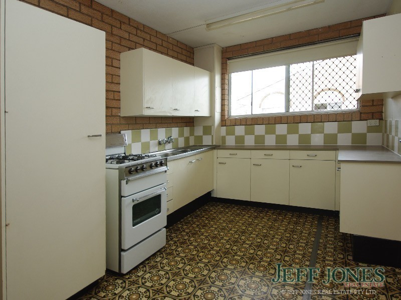 4/32 Galway Street, Greenslopes QLD 4120