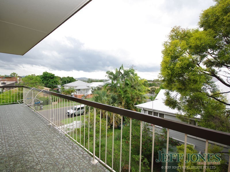4/32 Galway Street, Greenslopes QLD 4120