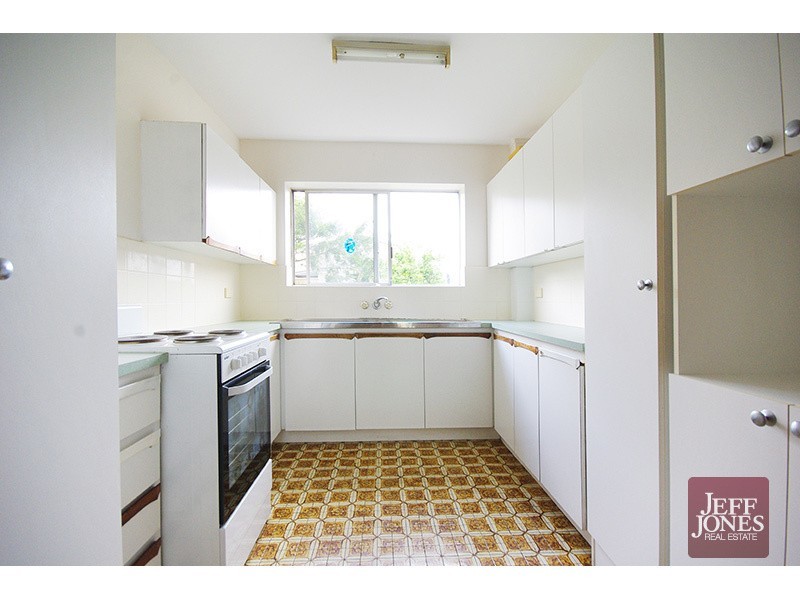 3/65 Raby Road, Coorparoo QLD 4151