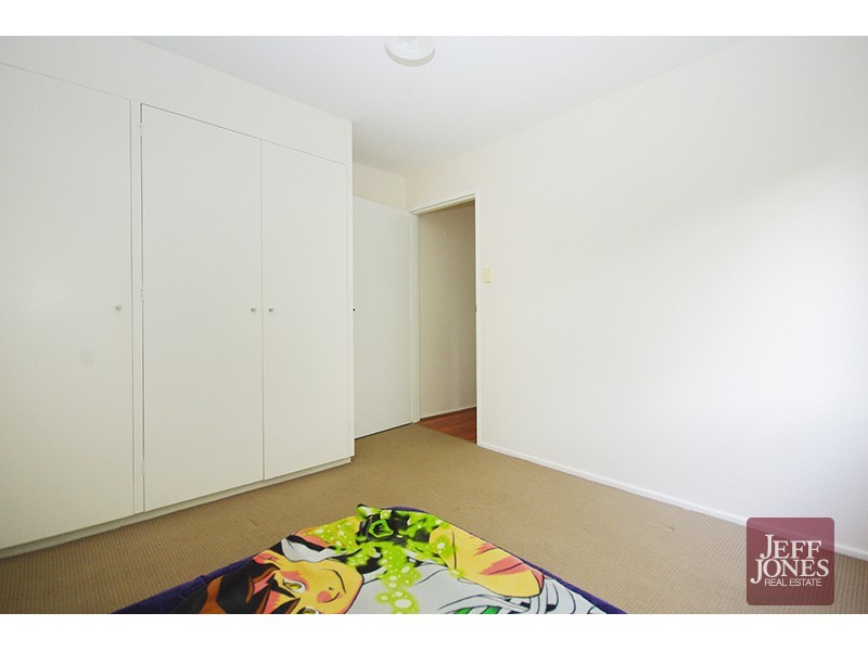 3/65 Raby Road, Coorparoo QLD 4151