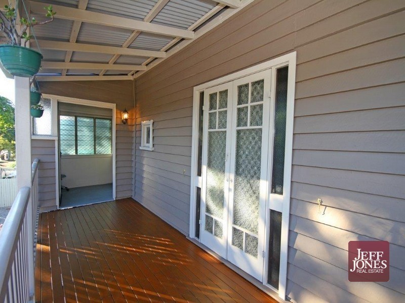 3 Burke Street, Coorparoo QLD 4151