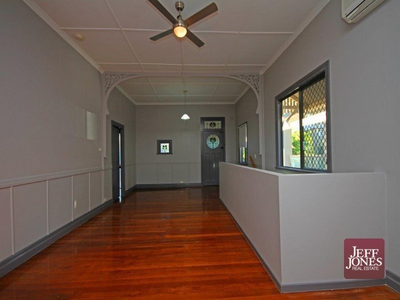 3 Burke Street, Coorparoo QLD 4151