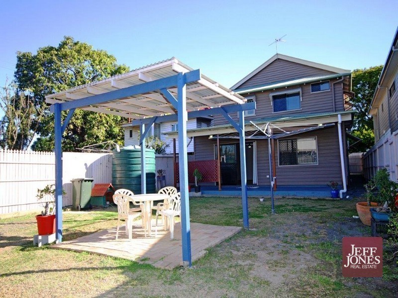 3 Burke Street, Coorparoo QLD 4151