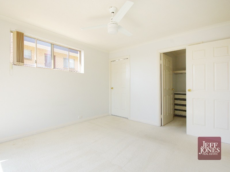 5/60 Rialto Street, Coorparoo QLD 4151