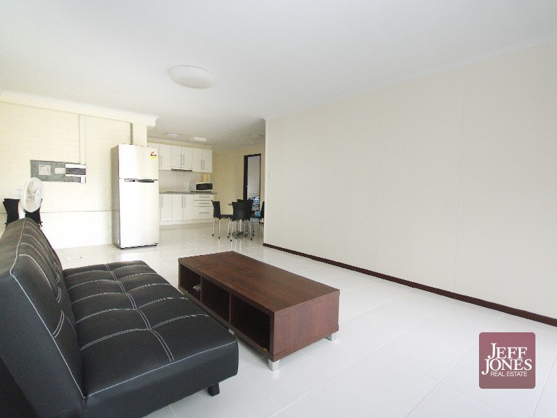 19 Fanfare Street, Eight Mile Plains QLD 4113