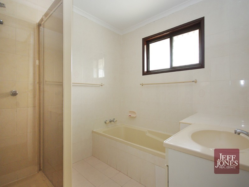 19 Fanfare Street, Eight Mile Plains QLD 4113