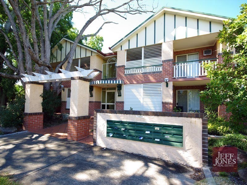 A4/52 Baron Street, Greenslopes QLD 4120
