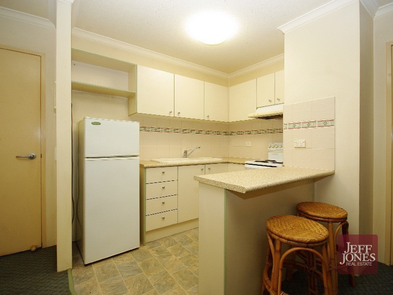 A4/52 Baron Street, Greenslopes QLD 4120