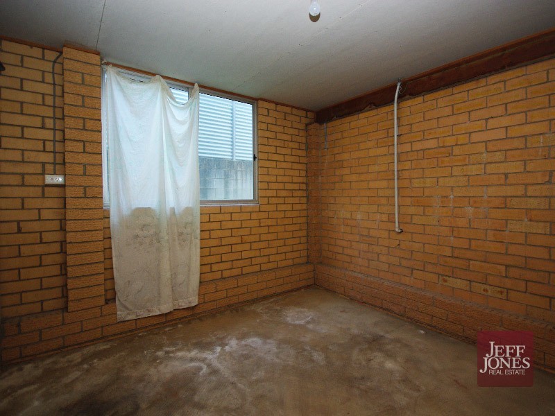 76 Woodville Place, Annerley QLD 4103