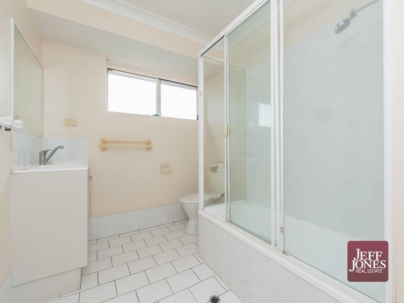 4/45 Macaulay Street, Coorparoo QLD 4151