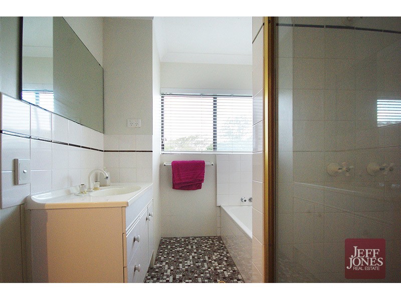 5/70 McLay Street, Coorparoo QLD 4151