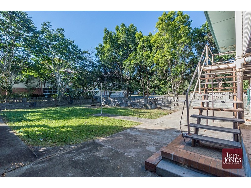 80 Waldheim Street, Annerley QLD 4103